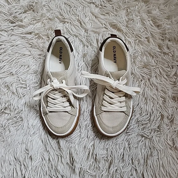 *SOLD* Canvas Faux Suede Trim Boy's Kid's Old Navy Sneakers Shoes - 13 - Picture 4 of 12